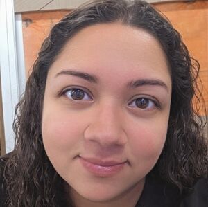 Meet your Posher, Roxy